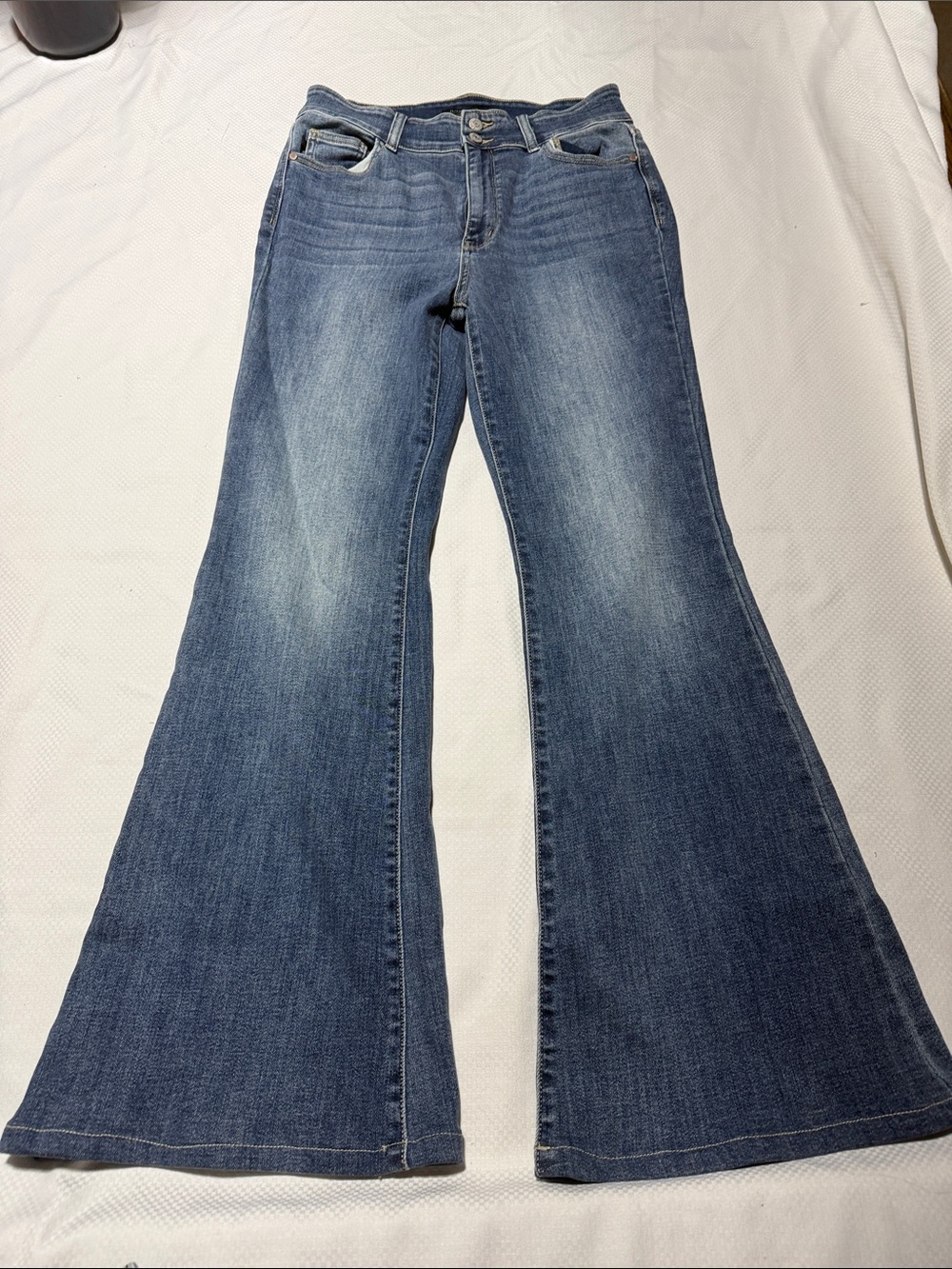 Judy Blue Medium Wash Flare Jeans